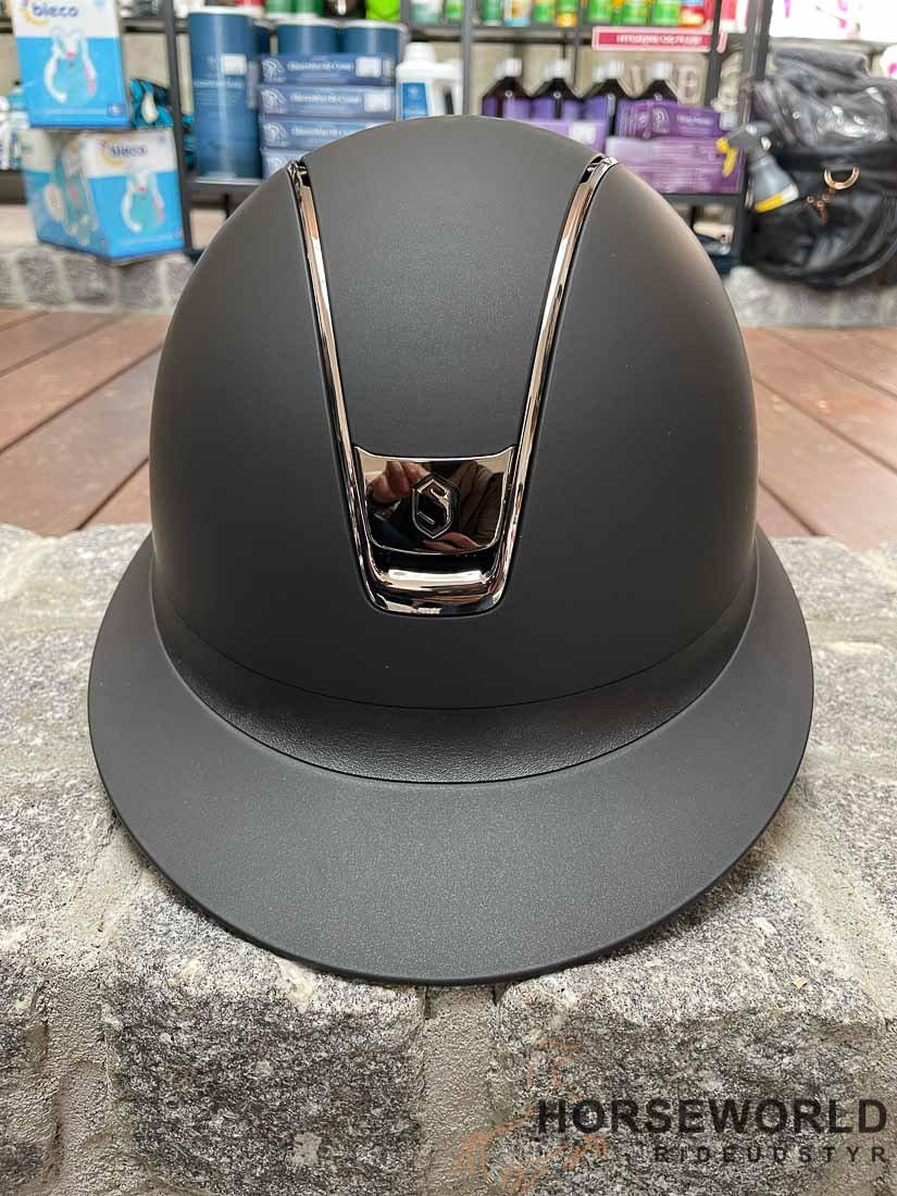 Samshield 2.0 Miss Shield Ridehjelm Shadowmatt - Sort/Black Chrome ...