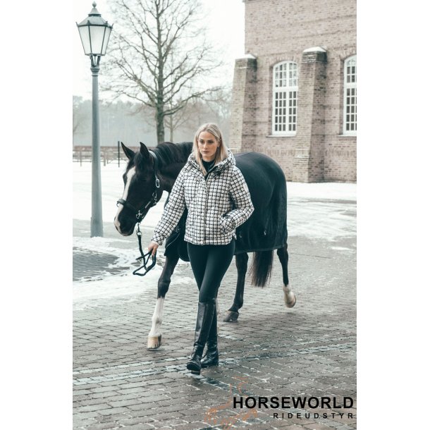 Pikeur Quiltdiamond Short Jacket - Hvid/Sort